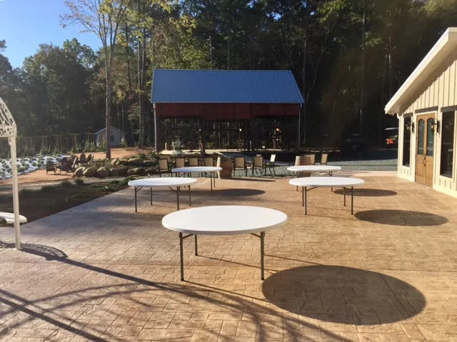 Round Table Rental